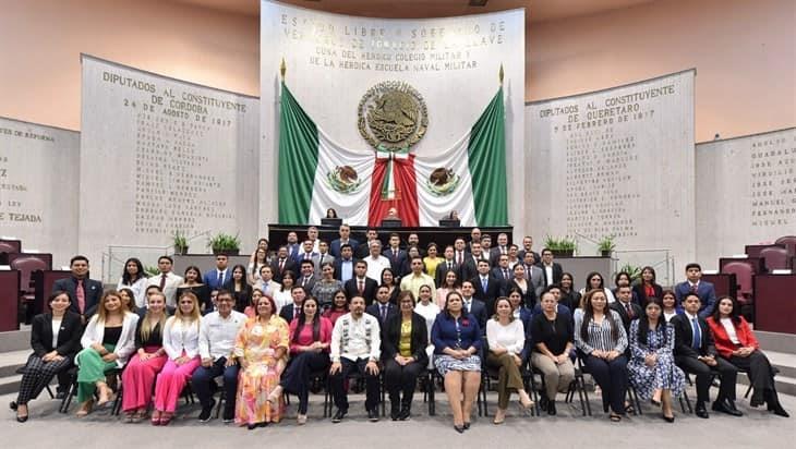 Sesiona el XVIII Parlamento de la Juventud Veracruzana