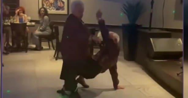 Abuelitos sorprenden al bailar reguetón ¡Al ritmo de Bad Bunny! (+Video)