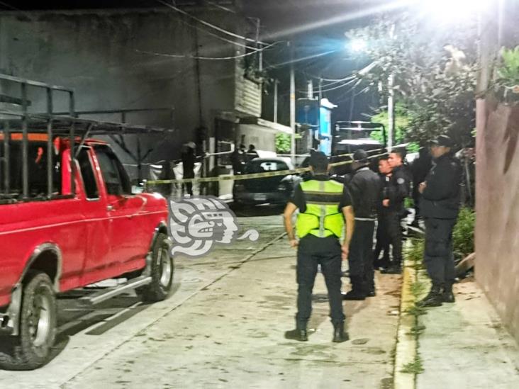 Enloquecido sujeto mata a su madre a puñaladas y hiere a su padre y a su hija, en Banderilla