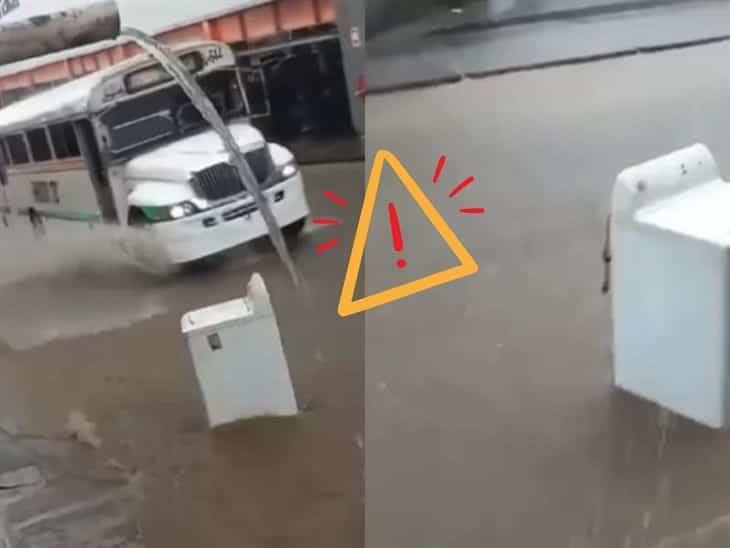 Lavadora es arrastrada por fuerte lluvia en Xalapa ¡Lo que el agua se llevó!