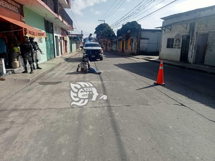 Se desvanece mujer en plena calle de Misantla