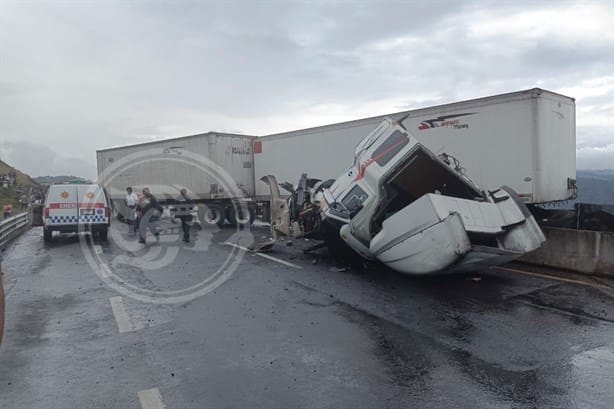 Nuevo accidente en el libramiento de Xalapa deja 3 personas heridas