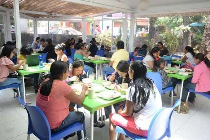 Comedores universitarios, alivio económico para estudiantes en Xalapa; aquí los encuentras
