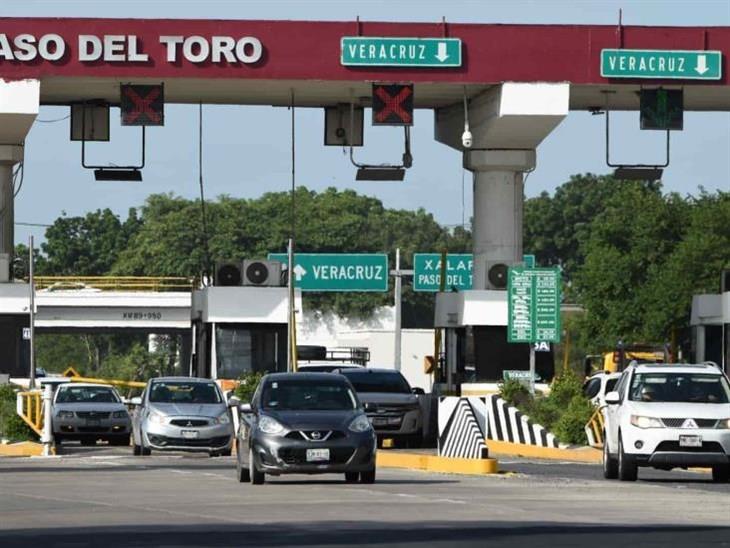 Capufe reporta fila de 8 kilómetros en la caseta Paso del Toro-Veracruz ¡Paciencia!