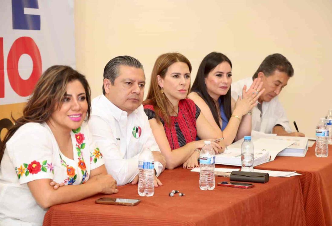 Marlon Ramírez seguirá al frente del Comité Estatal del PRI en Veracruz