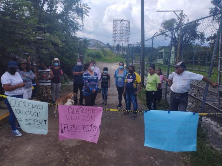 Denuncian traslado de materiales peligrosos en Ixtaczoquitlán (+Video)