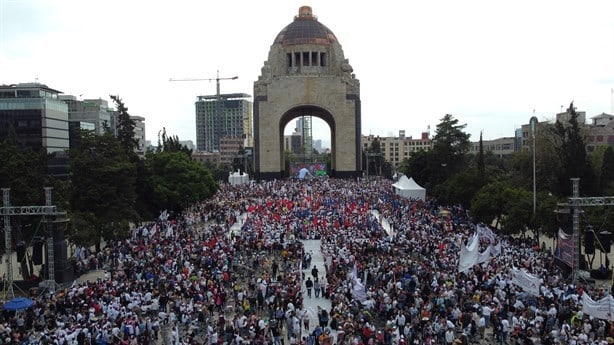 Adán Augusto abarrota el Monumento a la Revolución en Ciudad de México