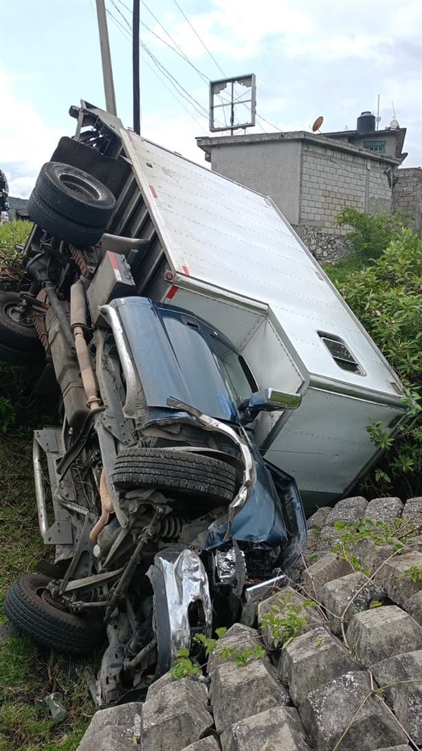 Par de accidentes complican circulación en la Puebla-Veracruz