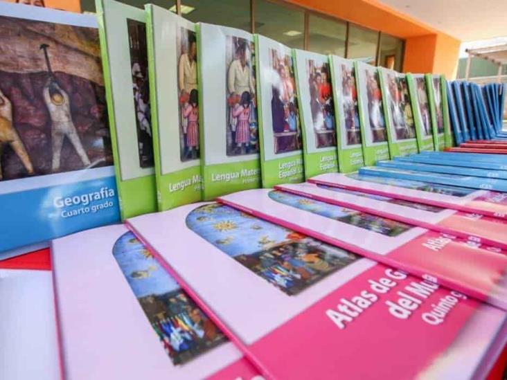 Todas las escuelas de Veracruz aceptaron nuevos libros de texto gratuito
