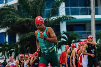 Quiere Erik Yamir Ramos destacar en triatlón