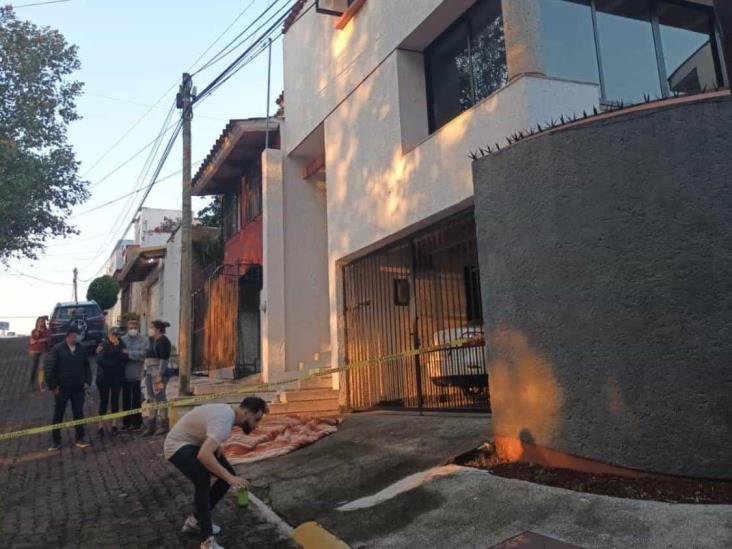 Mujer se arroja de un tercer piso en el fraccionamiento Rubí Ánimas, en Xalapa