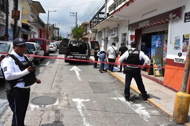 Hombre muere repentinamente en calles del Centro de Orizaba