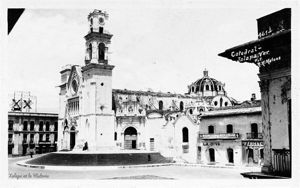 Plaza Lerdo de Xalapa, construida sobre una gasolinera; ¿lo sabías?