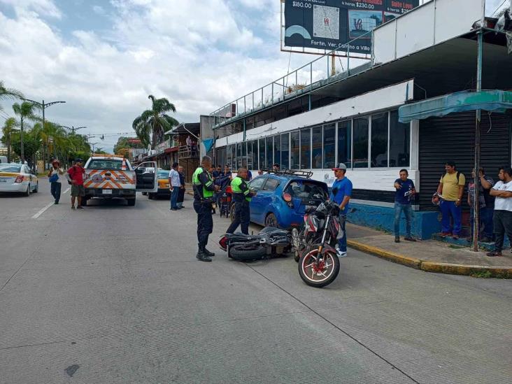 Chocan motociclistas en bulevar Córdoba-Fortín