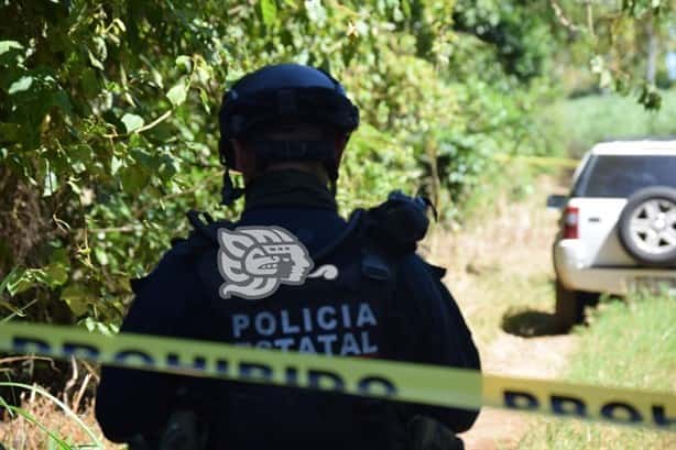 Hallan a hombre ejecutado en camino de terracería de Fortín (+Video)