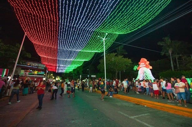 Incertidumbre por costo de alumbrado y decoración por festejos en Poza Rica