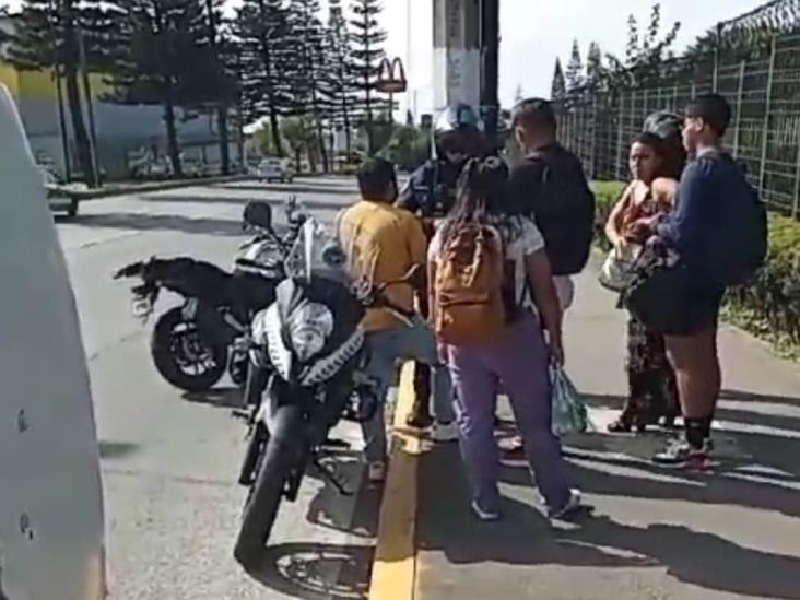 Por presunto acoso a pasajeras de autobús, detienen a sujeto en Xalapa