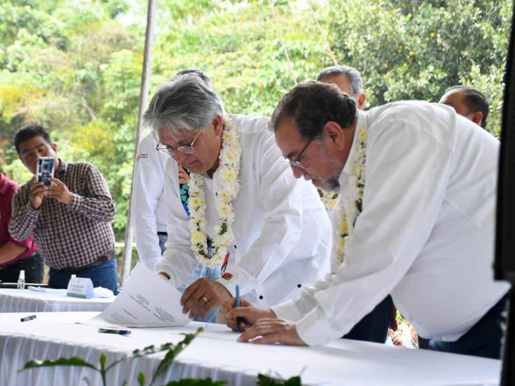 Inauguran planta microhidroeléctrica en Misantla