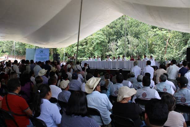 Inauguran planta microhidroeléctrica en Misantla