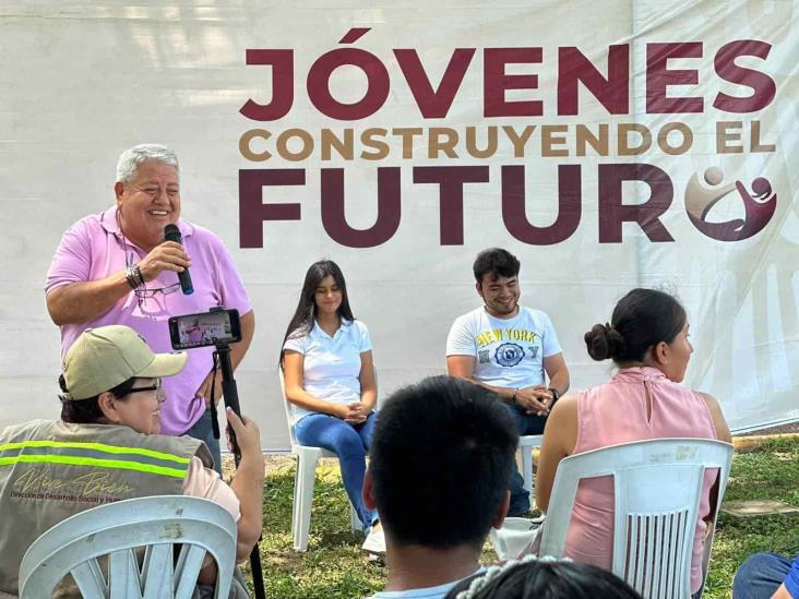 Veracruz decide, no van a poder evitar que aparezca en encuesta: Manuel Huerta