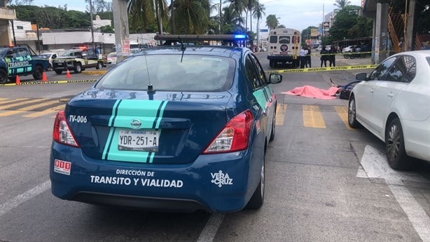 Muere ciclista arrollado por camión urbano en avenida de Veracruz