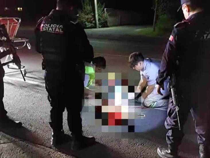 Hombre es atropellado por motociclista en Martínez de la Torre