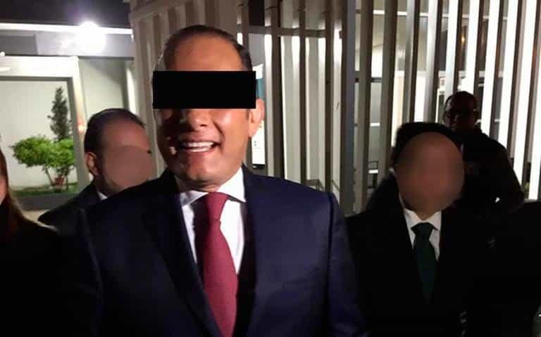 Exfiscal Luis Ángel N sigue bajo proceso por caso barranca de La Aurora