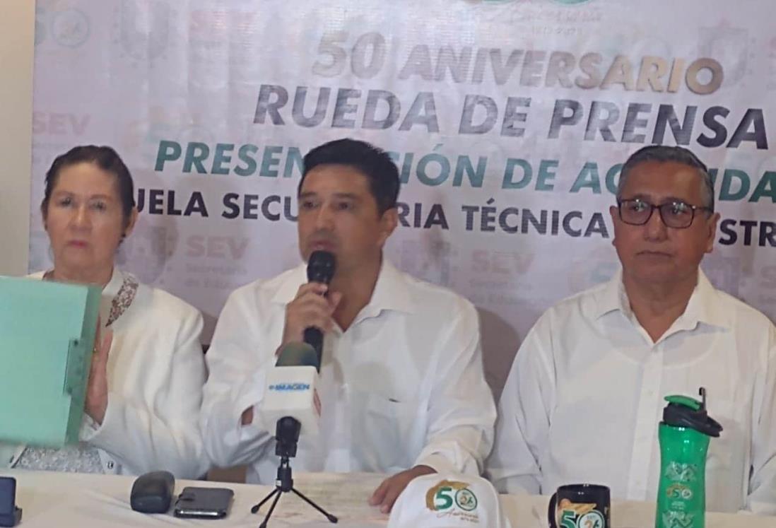 Secundaria Técnica Industrial 26 cumple 50 años de ser fundada en Veracruz