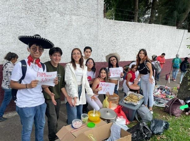 Cbtis de Xalapa deja sin convivio a estudiantes; esto hicieron con la comida