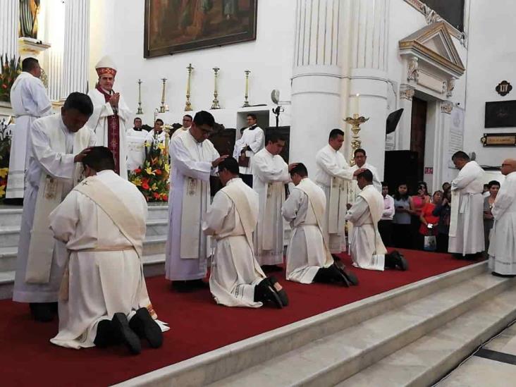 Ordenan a cuatro nuevos sacerdotes en Orizaba