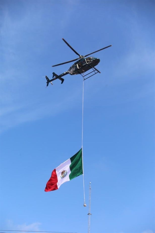 En Xalapa, realizan desfile por la Independencia de México (+Video)