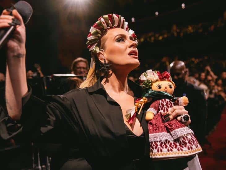Adele celebra a México con regalos en show de Las Vegas