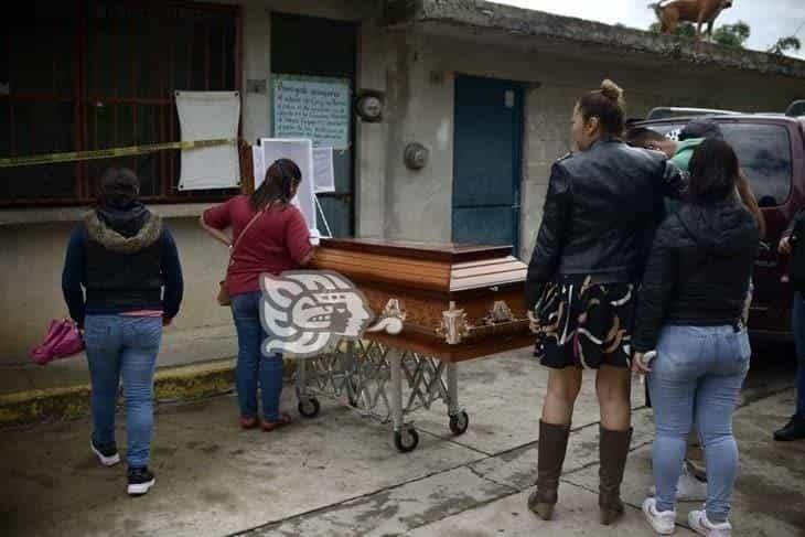 Atrapan a desquiciado que asesinó a su madre y acuchilló a su padre y a su hija en Banderilla