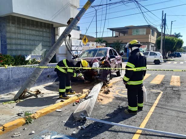 Automóvil atropella a motociclista en la colonia Ricardo Flores Magón, en Veracruz | VIDEO