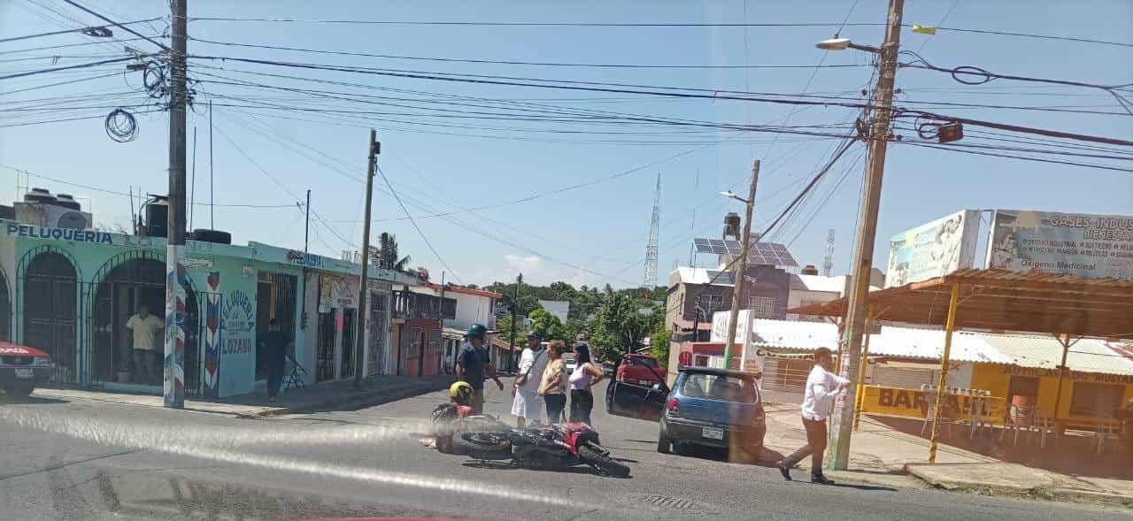 Se agarran a golpes tras protagonizar choque en la colonia Pocitos y Rivera, en Veracruz