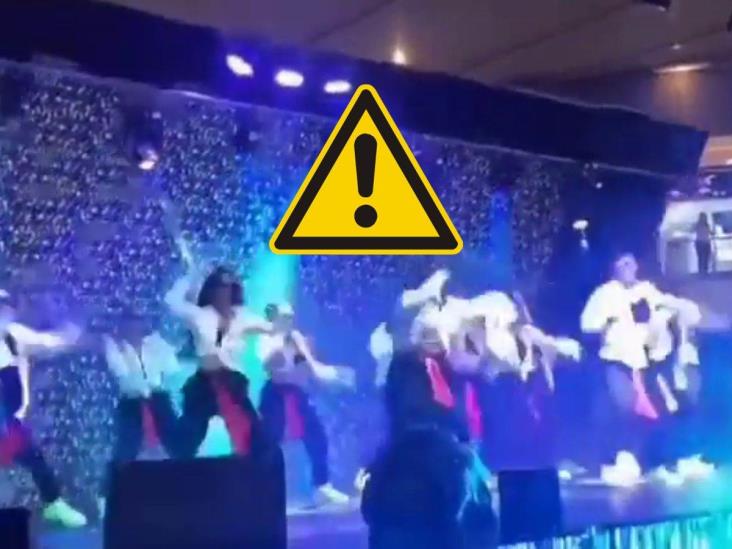 En Colombia, escenario se desploma encima de bailarines (+Video)