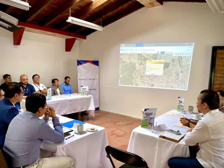 Busca Canacintra Xalapa capacitar a pequeñas y medianas empresas