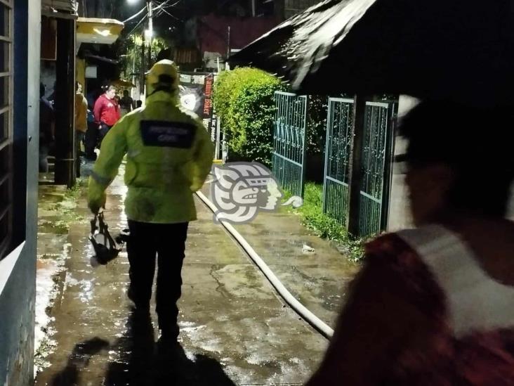 Fuerte explosión en unidad habitacional de Orizaba (+Video)