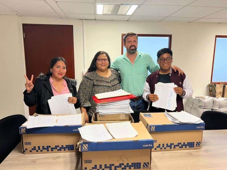 Recibe Citlalli Hernández 300 mil firmas de apoyo a Manuel Huerta en Veracruz