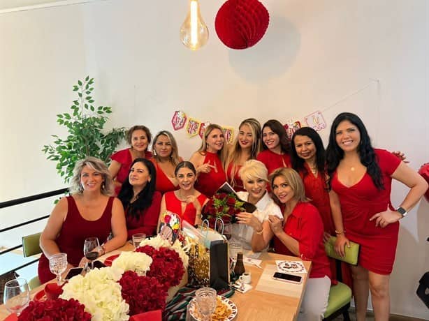 Lulú Ortiz protagoniza fiesta con temática Women in Red