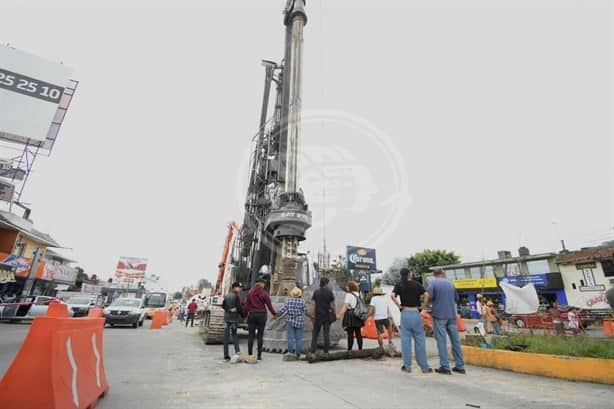 En Xalapa, ambientalistas impiden avances de obras del paso elevado