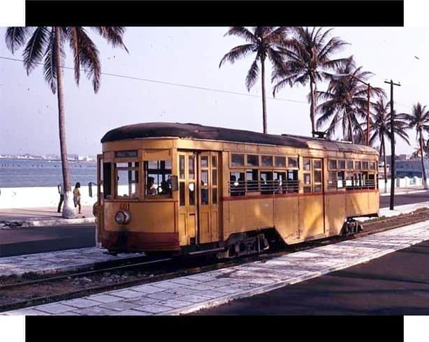 ¿Cuándo dejó de funcionar el tranvía en Veracruz y cuáles eran sus estaciones?