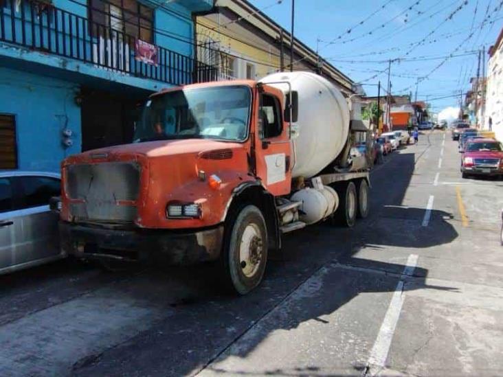 Revolvedora causa carambola en el centro de Córdoba (+Video)