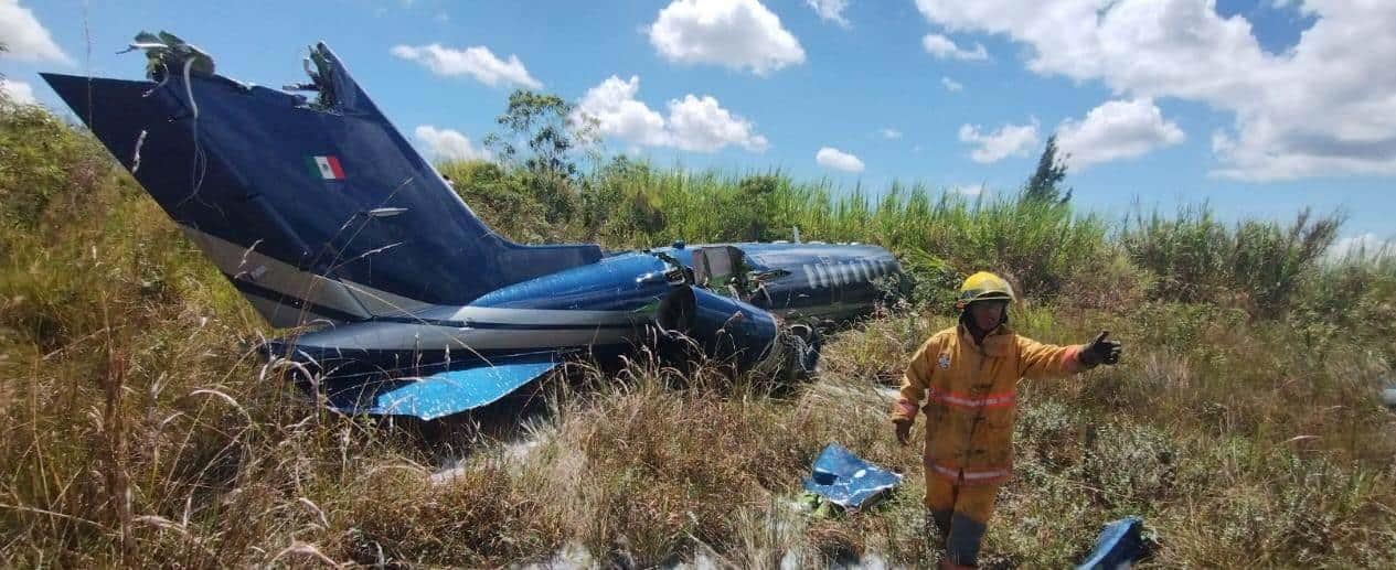 Avioneta con 7 tripulantes se sale de la pista para aterrizar en El Lencero, Veracruz