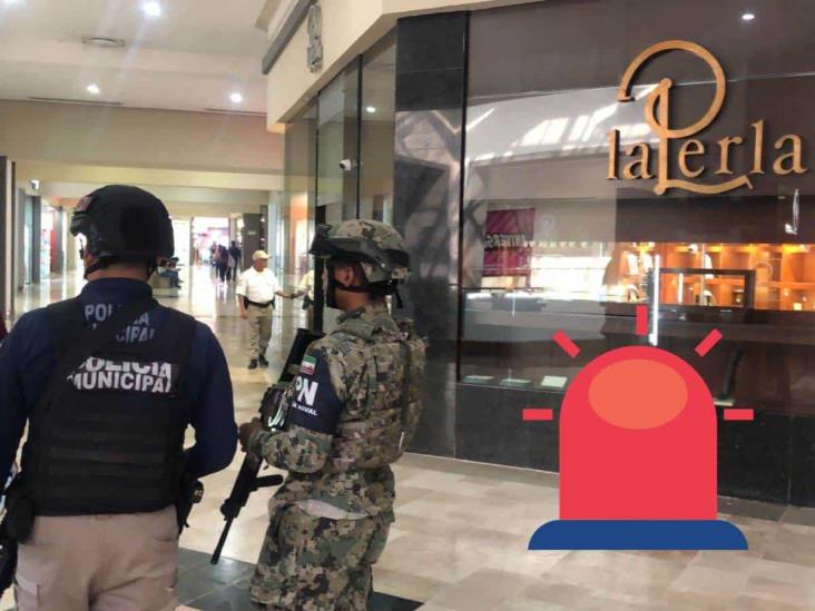 Veracruz: Hombres armados asaltan joyería en Plaza Las Américas