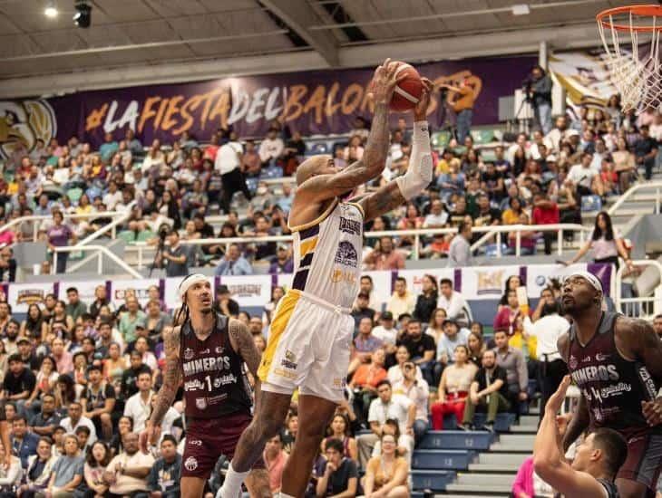 Halcones de Xalapa se lleva la serie ante Mineros