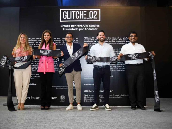 El centro comercial Andamar inaugura la exposición inmersiva Glitche_02