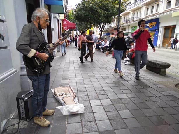 Chava Blues, personaje icónico de la música en Xalapa | VIDEO