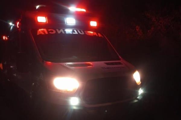 Motociclistas son atropellados con automóvil que se dio a la fuga en Tlalixcoyan