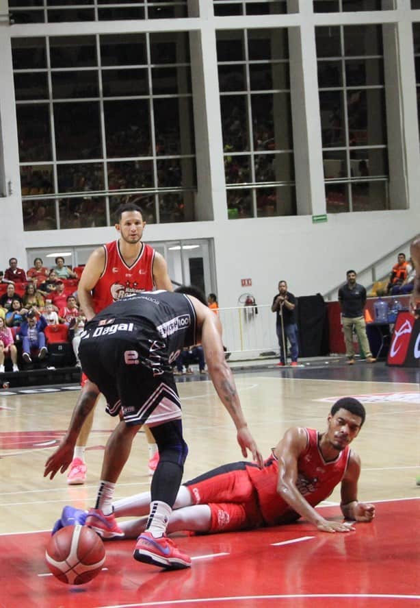 Hilvana Halcones Rojos segundo triunfo ante Soles